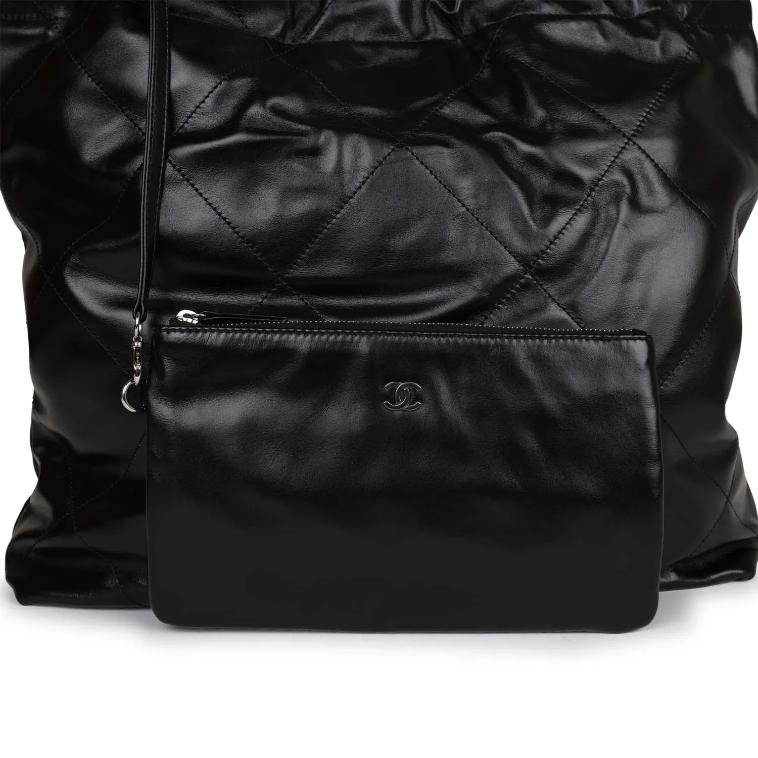 Chanel Medium 22 Bag SO Black Calfskin Aged Black Hardware