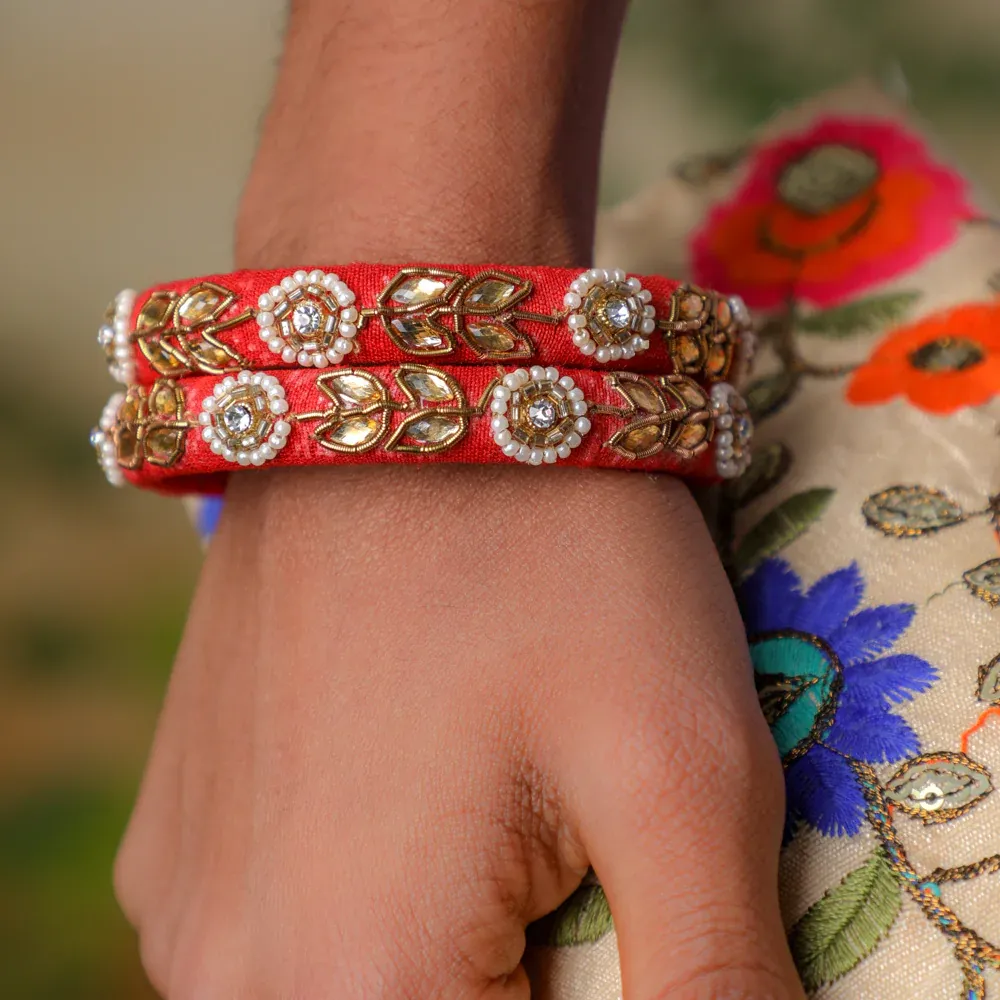 Lovely Bangles with Sugar Pot for Sister