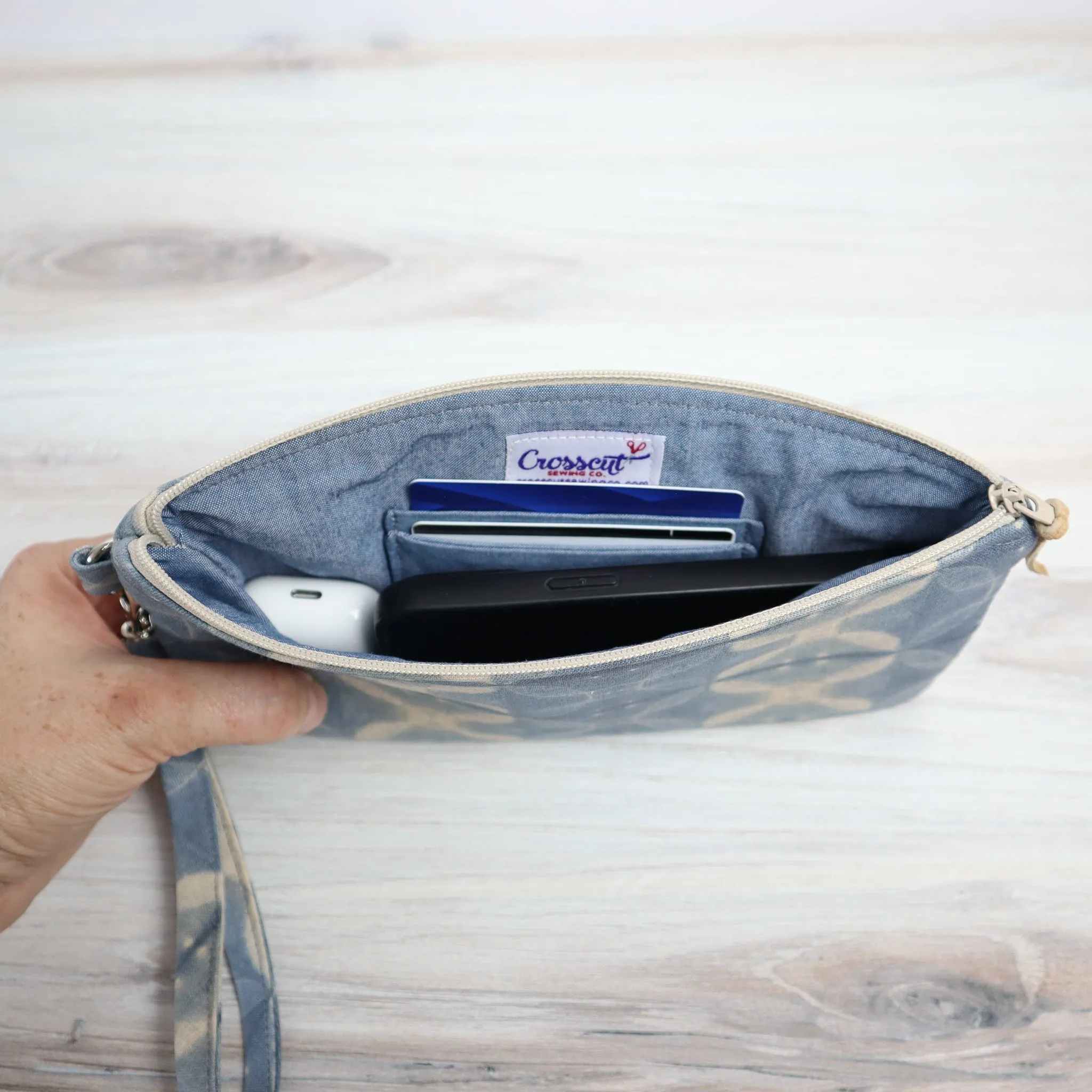 Wristlet Sewing Kit - Shibori